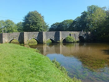 Photo Gallery Image - The ancient bridge at Lostwithiel